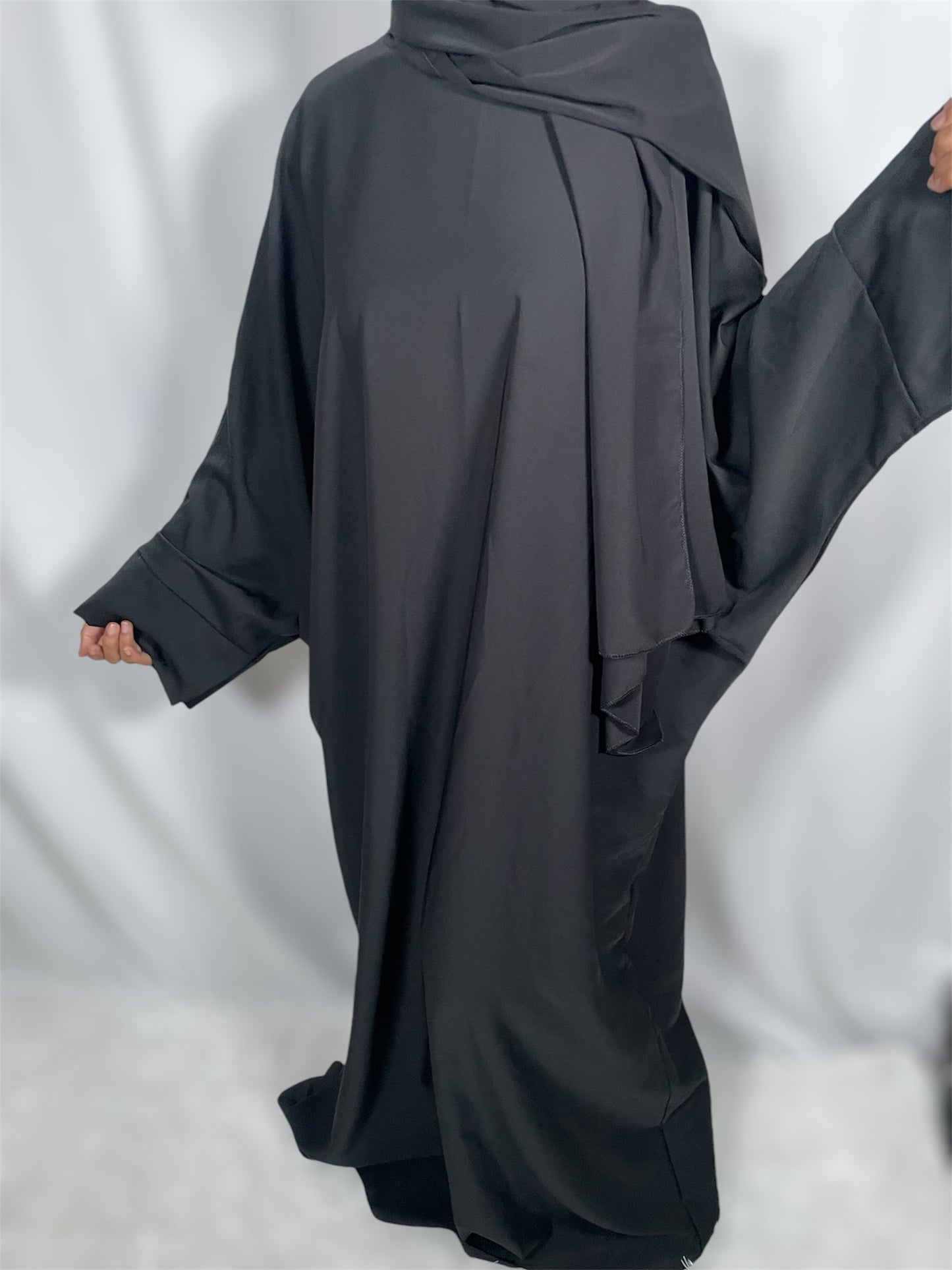 Abaya Huda noir